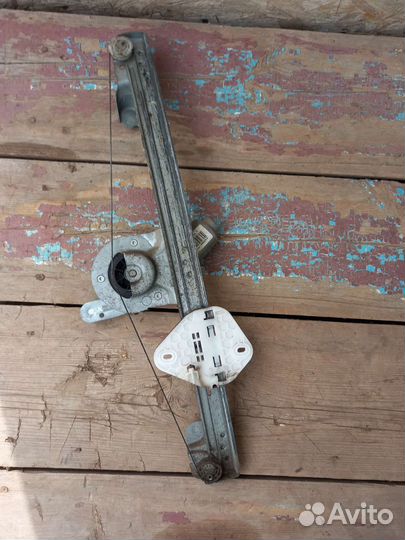 Стеклоподъемник renault logan