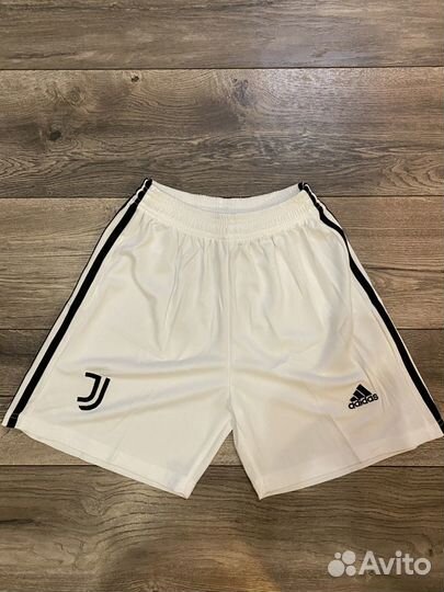 Футболка новая Adidas Juventus