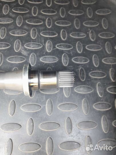 Привод правый в сборе на camry 30й кузов