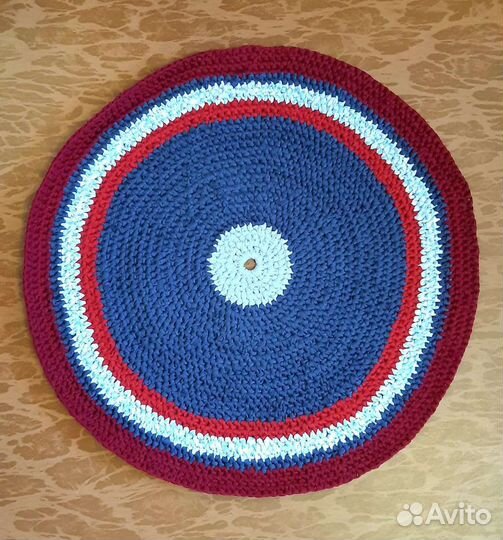 Коврики вязаные круглые новые для дома,дачи и авто