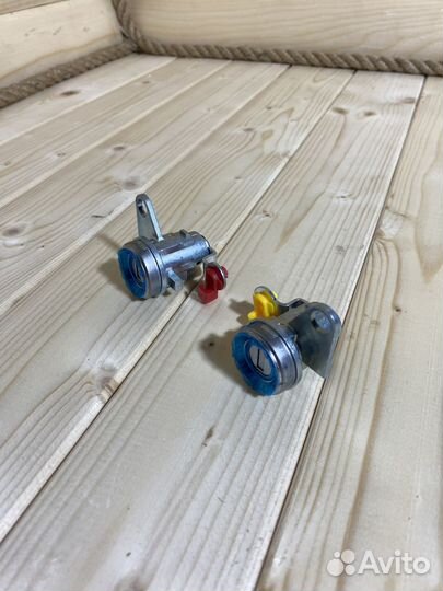 Личинки передних дверей Toyota Corolla, Sprinter