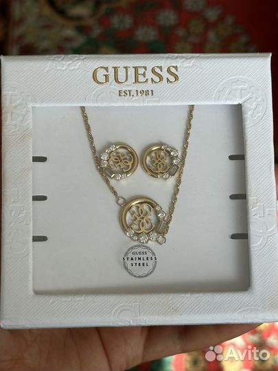 Браслет и сережки guess