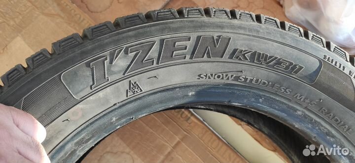 Kumho I'Zen KW31 155/65 R14 75R