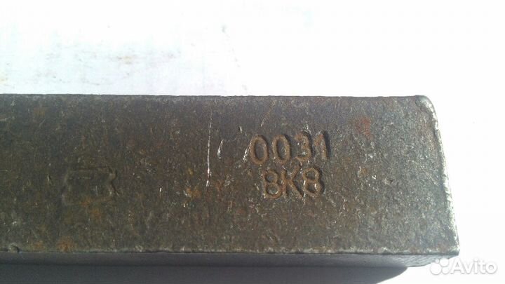 Проходной резец вк8 СССР