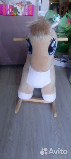 Детская качалка лошадь