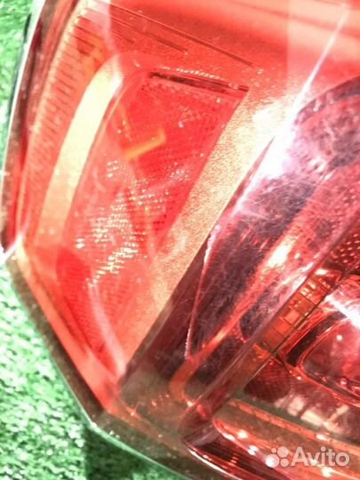 Б/У Б/У Фонарь правый внешний Bentley Bentayga