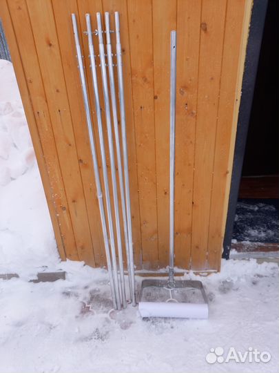 Скребок для уборки снега с крыши 9м