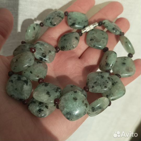 Жадеит натуральный природный винтаж