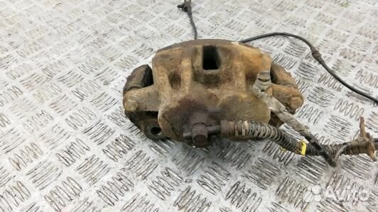 Суппорт тормозной передний левый land rover range