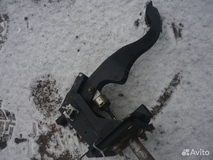 Педальный узел Шевроле Лачетти