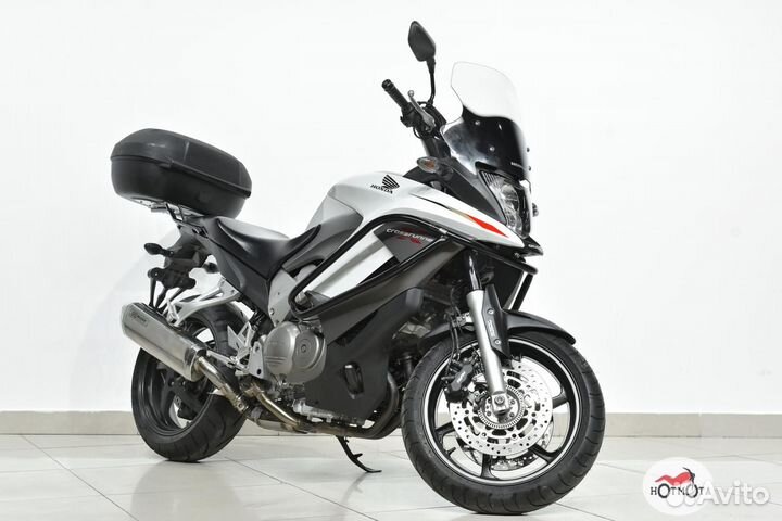 Honda VFR 800X Crossrunner 2012г