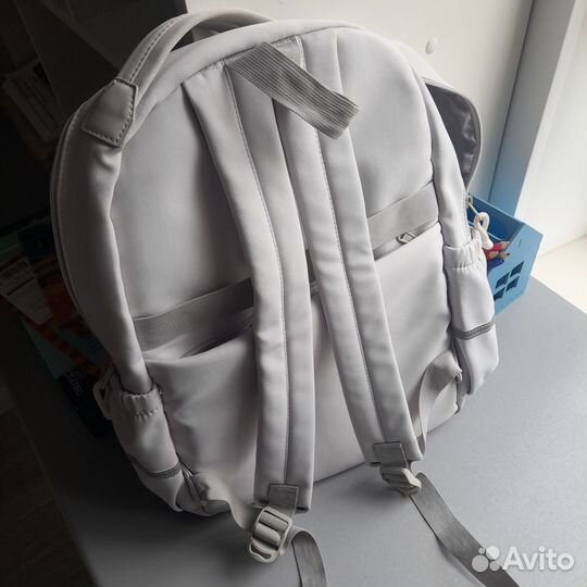 Рюкзак школьный для девочки белый