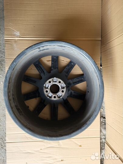 Диск Audi Q7 R21