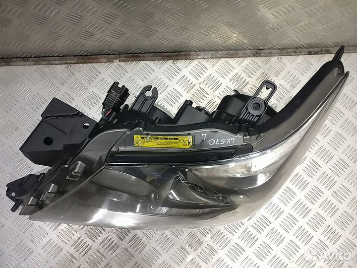 Фара LX570 (07-12) L б/у