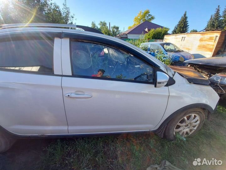 Дверь передняя правая lifan x50