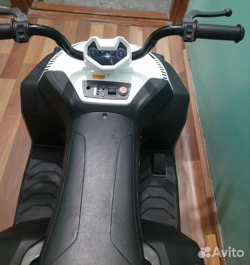 Детский квадроцикл