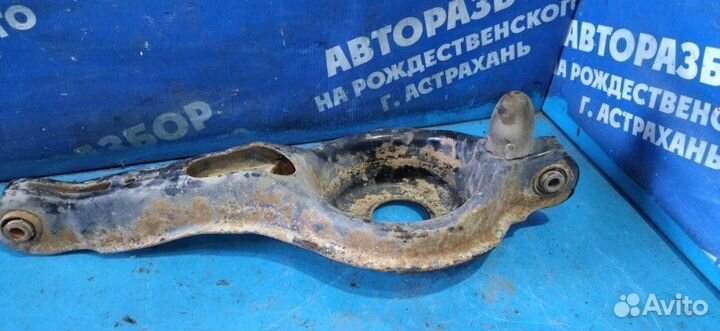 Задний рычаг под пружину Ford Focus 3 седан iqdb