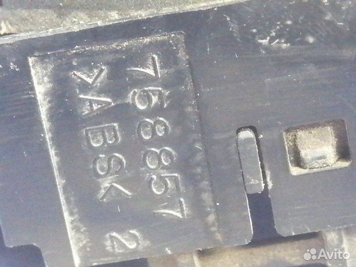 Блок управления печкой Toyota Yaris хэтчбек 2009