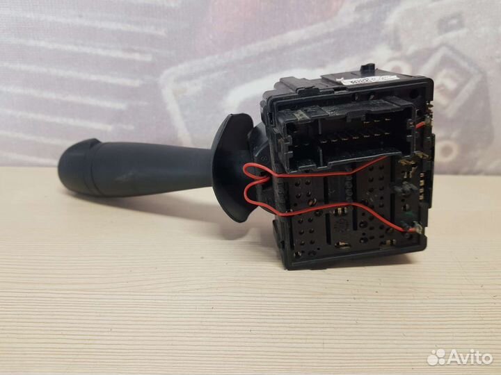 Подрулевой переключатель Renault Sandero Stepway 2