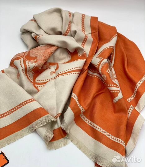 Шарфы и палантины
