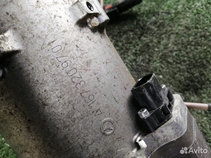 Гидравлический насос подвески задний левый