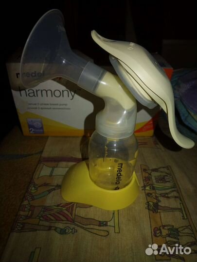 Молокоотсос ручной MedelaHarmony