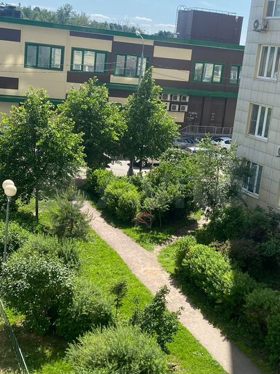 2-к. квартира, 63 м², 3/19 эт.