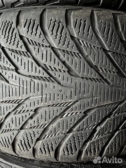 Nokian Tyres Hakkapeliitta R2 245/40 R18 97R
