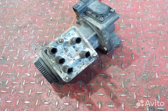 Кран главный тормозной Scania 4 series 1428512