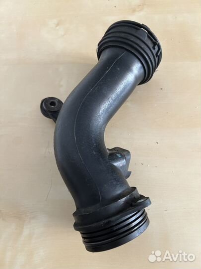 Патрубок интеркулера на Volkswagen, Porsche