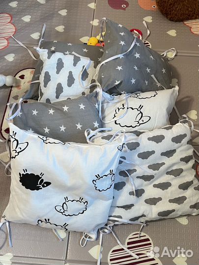 Бортики в кроватку