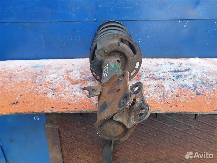 Стойка передняя левая Ford Mondeo 5 2014-2019