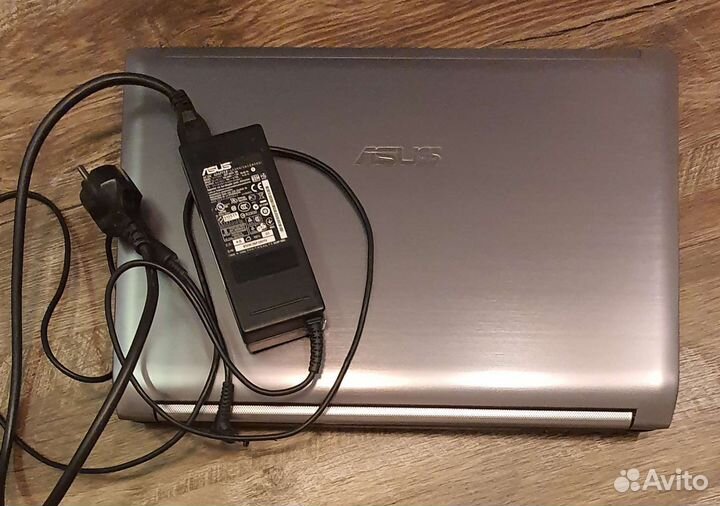 Ноутбук asus N53S