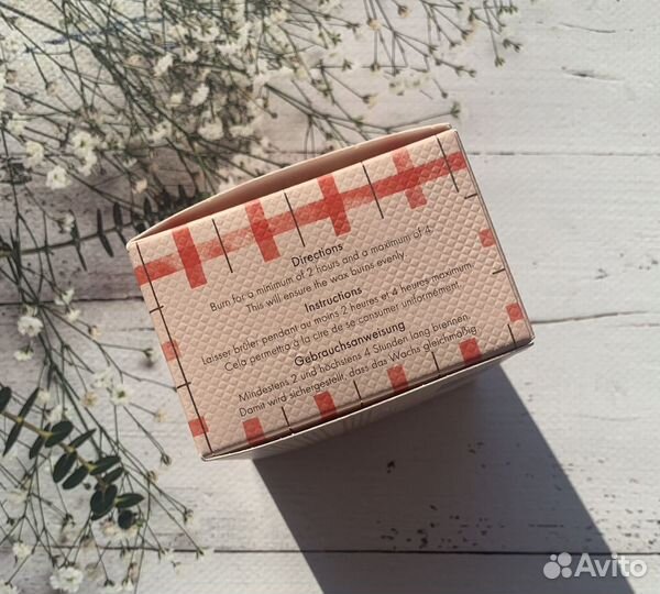 Neom парфюмированная свеча