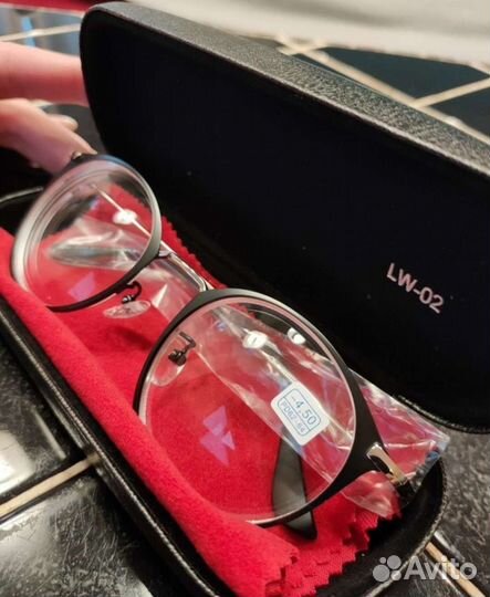 Очки для зрения женские -4.5