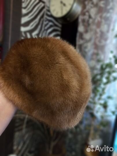 Берет женский из норки