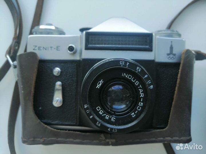 Плёночный фотоаппарат Zenit-e