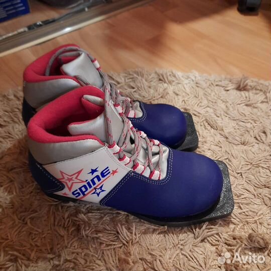 Ботинки лыжные детские