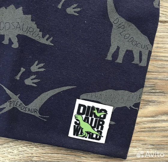 Шапка и снуд Дино