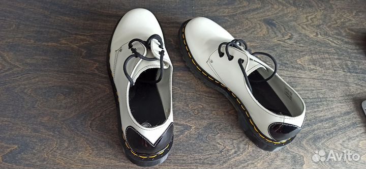 Белые туфли Dr Martens 1461 Hearts / EU 42 (41 р)