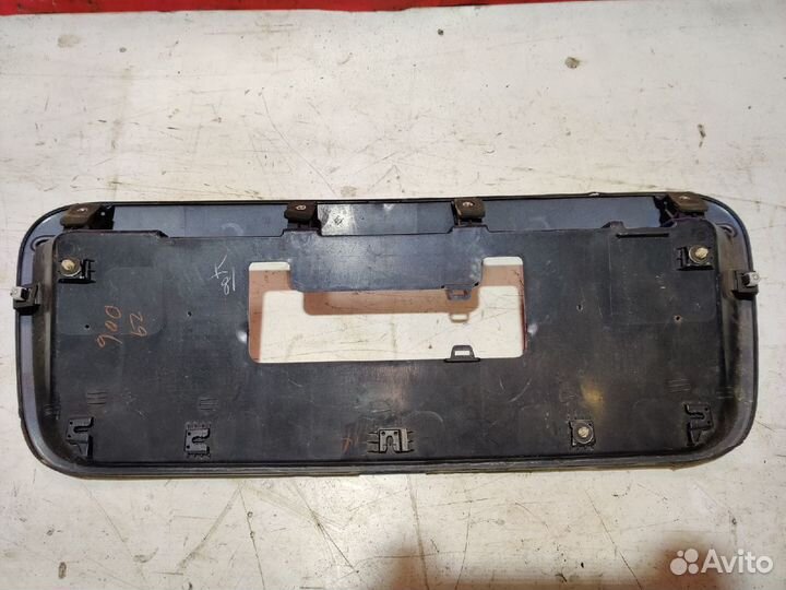 Накладка двери багажника Mitsubishi Lancer X