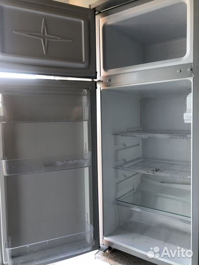Холодильник бу маленький