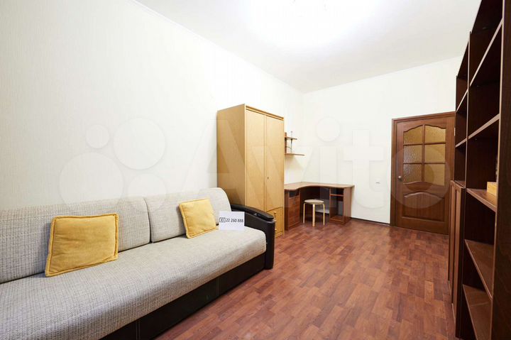2-к. квартира, 74 м², 4/10 эт.