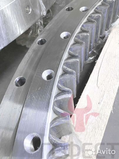 Опорно-поворотный круг R210LC-7 81N6-00022