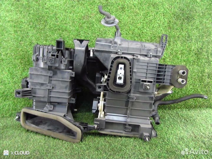 Корпус печки на suzuki SX4 YA11S M15A