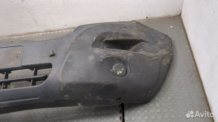 Бампер передний Renault Master 2010