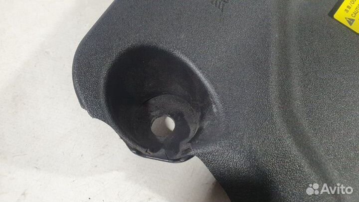 Воздуховод центральный над радиаторами Infiniti