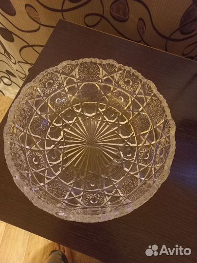 Большая хрустальная ваза для фруктов