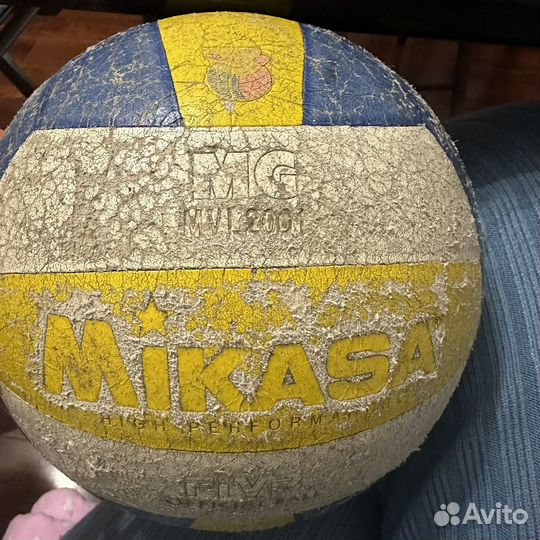 Мяч волейбольный mikasa mvl2001