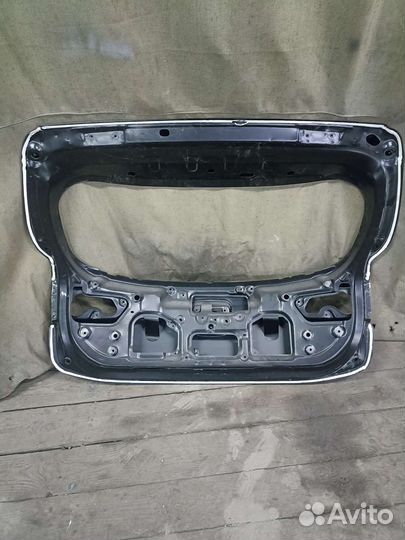 Крышка багажника kia Rio 3